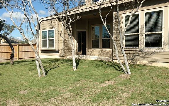 4th image of 903 Raceland Rd
