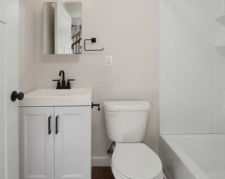 6-14 Kirby Rd — Photo 11