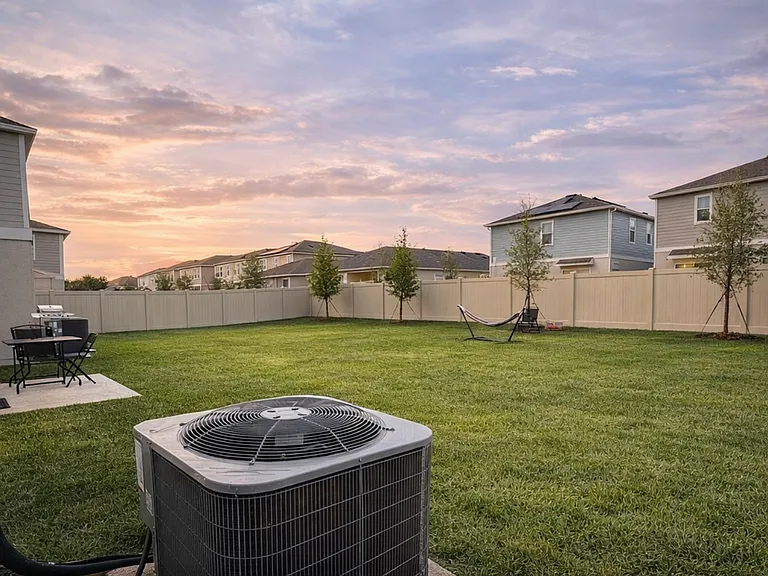 3857 Geranium Ave — Photo 17