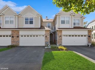 5 Kelsey Ct, Algonquin, IL 60102
