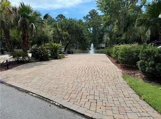 133 Arrow Rd #346, Hilton Head Island, SC 29928