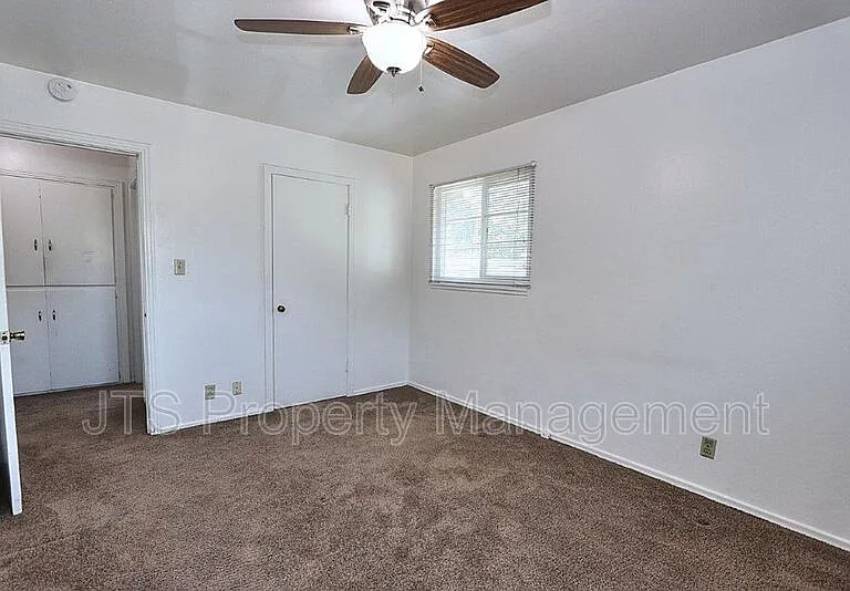 4439 V St #6 — Photo 44