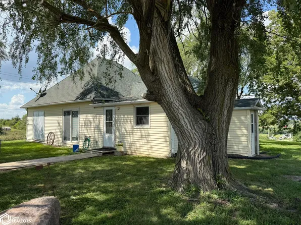1364 Liberty Hwy, Osceola, IA 50213