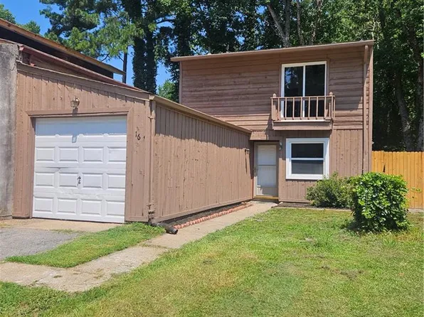 16 Corby Cir, Chesapeake, VA 23320