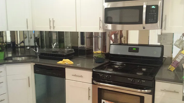 Rented by Astoria Realty | media 21