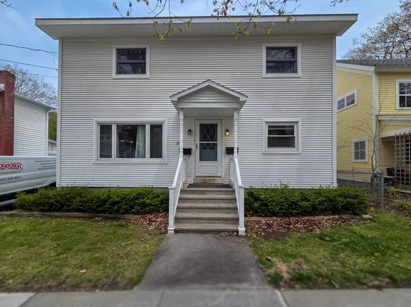 38 Clymer St #2, Burlington, VT 05401
