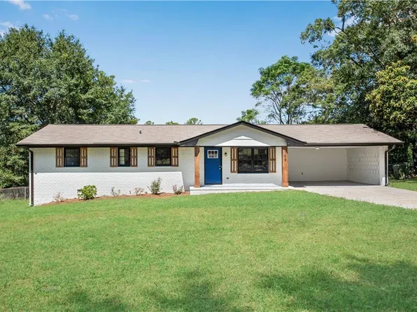 109 Leigh Ln, Carrollton, GA 30117