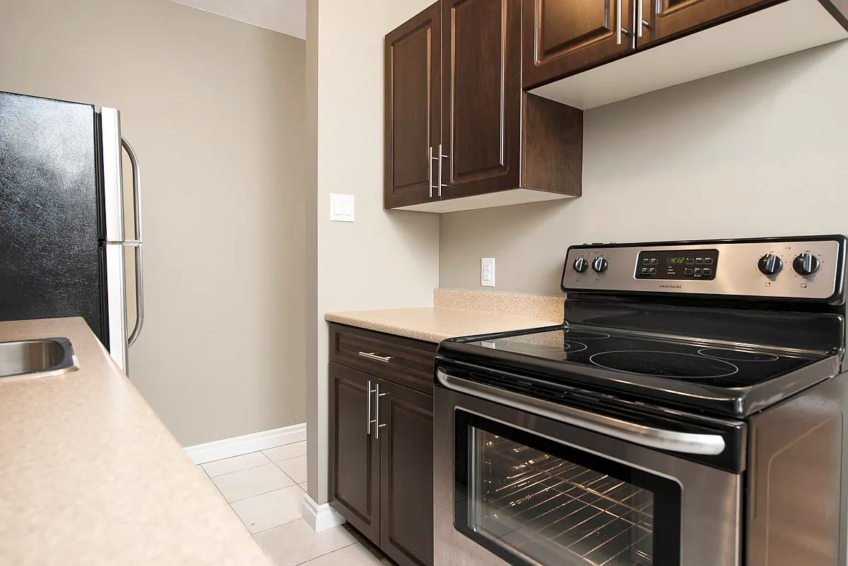 16 Edmonton Street — Photo 3