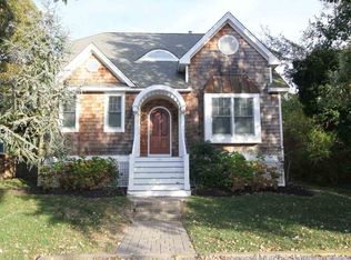 501 Lighthouse Ave, Cape May Point, NJ 08212