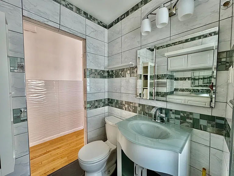 2047 N Lavergne Ave #2 — Photo 15