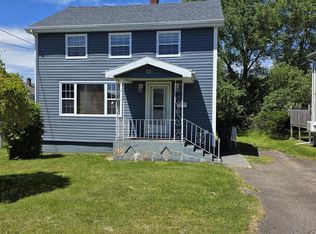 73 Taylor St, Cape Breton, NS B1N 2W5
