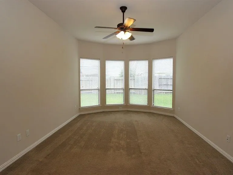 8902 Peach Oak Xing — Photo 14