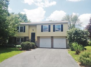 109 Summer Ln, Lititz, PA 17543
