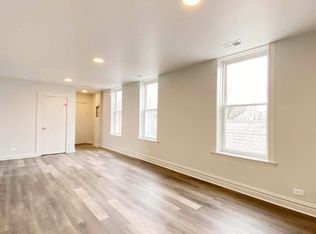 3638 W Belmont Ave #2R, Chicago, IL 60618