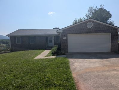 305 N Preston Rd, Vinton, VA, 24179