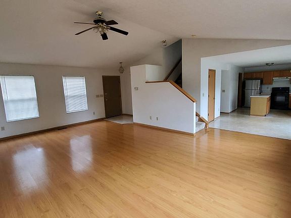 2nd image of 5145 Hilliard Green Dr