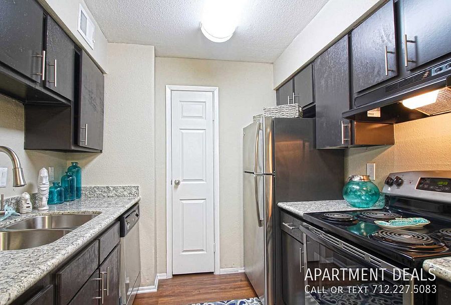 1st image of 1907 Lakeside Dr #2807