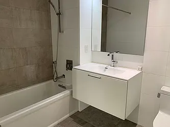 Rented by R New York