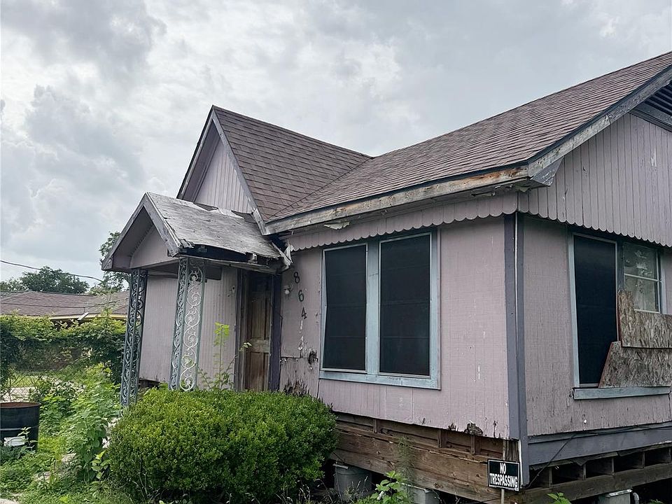 1st image of 864 Granville Dr