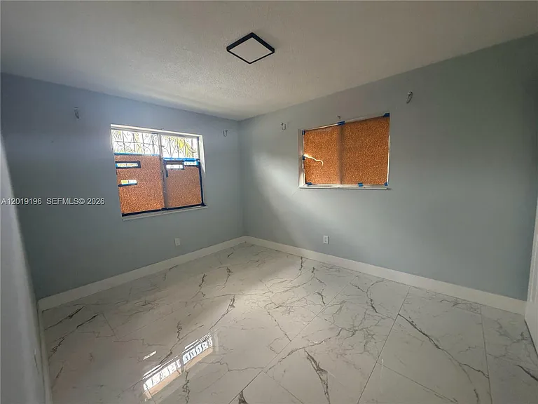 47 NW 47th Ave #10 — Photo 16