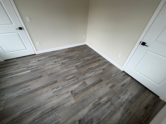 4th image of 321 Garrison St #33