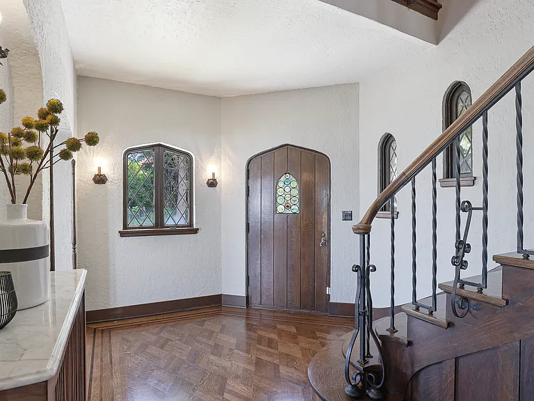 4570 W Cramer St — Photo 10