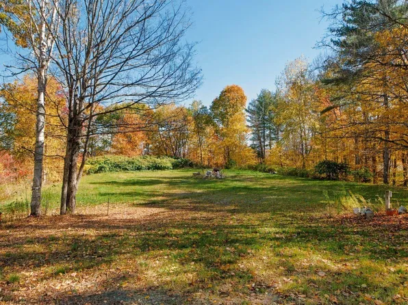 74 Advent Hill Road, Hartland, VT 05048