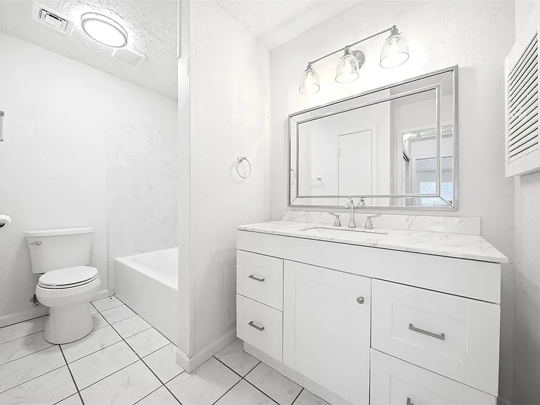 16007 Ridgegreen Dr — Photo 25