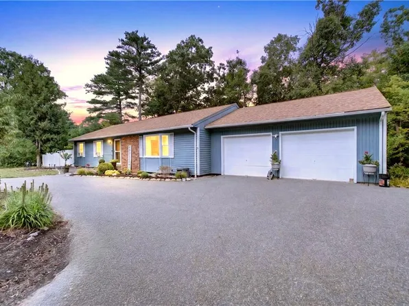 765 Putnam Pike, Glocester, RI 02814