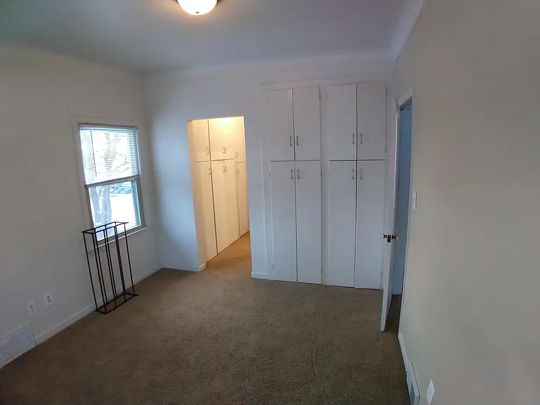 1415 W Farnum Ave #4 — Photo 5