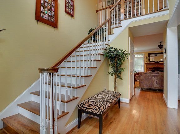 2nd image of 4212 Long Cove Dr