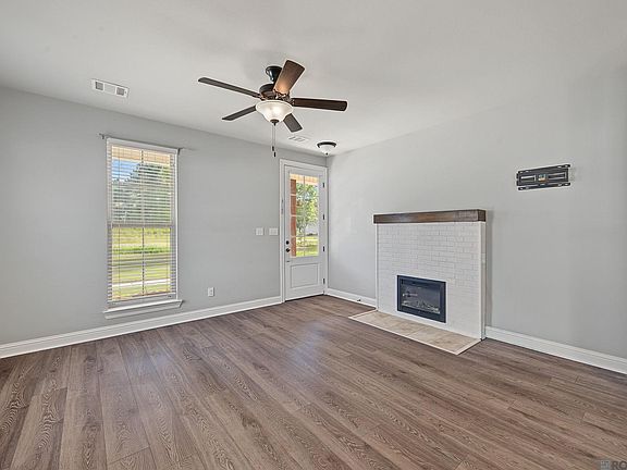 3rd image of 26563 Oliver Wheat Rd