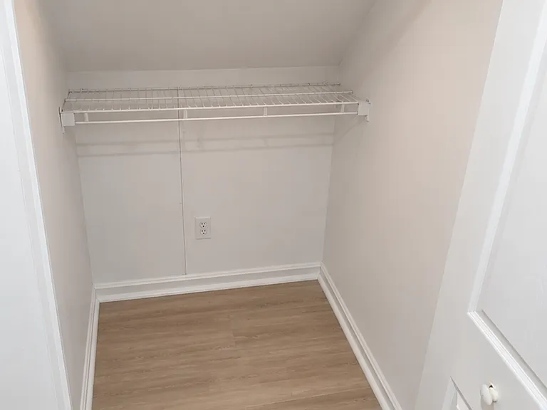 2820 Vincent Ave — Photo 15