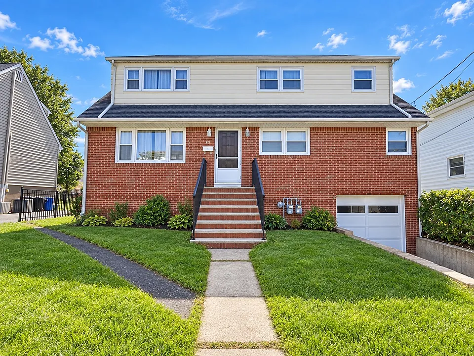 57 Haverhill Ave #1