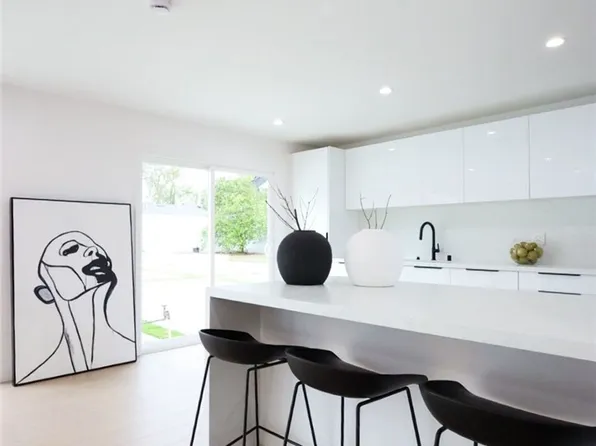 7435 Lena Ave, West Hills, CA 91307