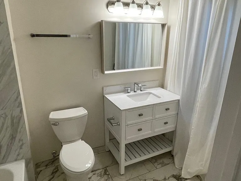 959 Myrtle St NE #1 — Photo 12