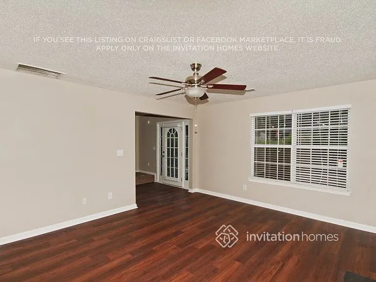 4350 Reserve Hill Xing — Photo 7