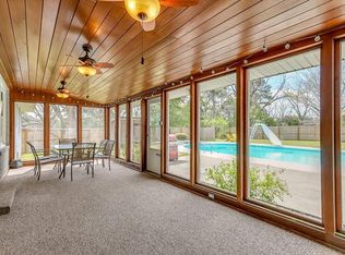807 E Barnard St, Glennville, GA 30427