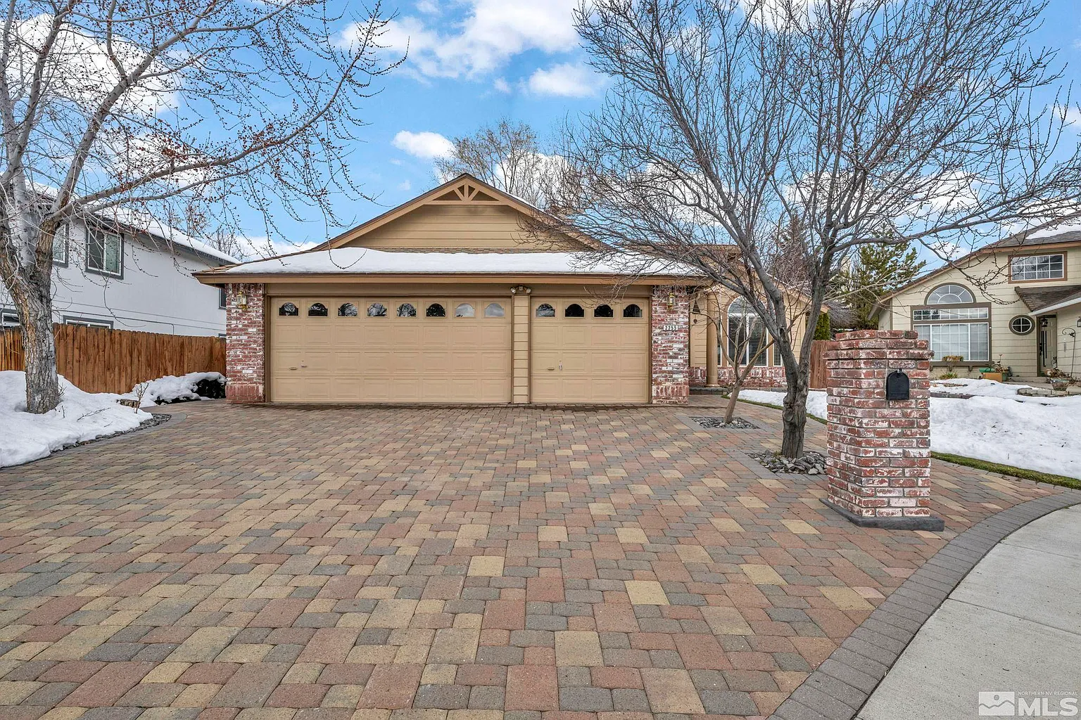 2255 Springdale Ct photo 1