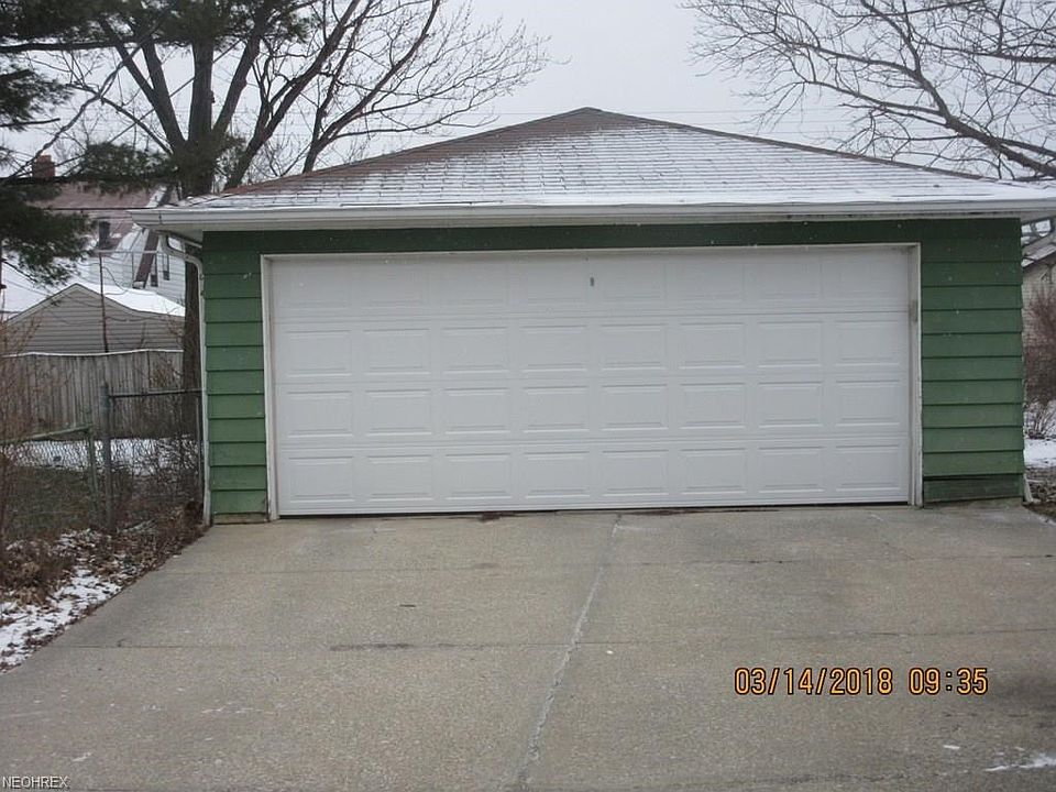 2nd image of 26431 Zeman Ave