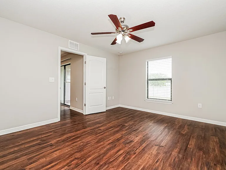 720 Chatham Walk Dr — Photo 9