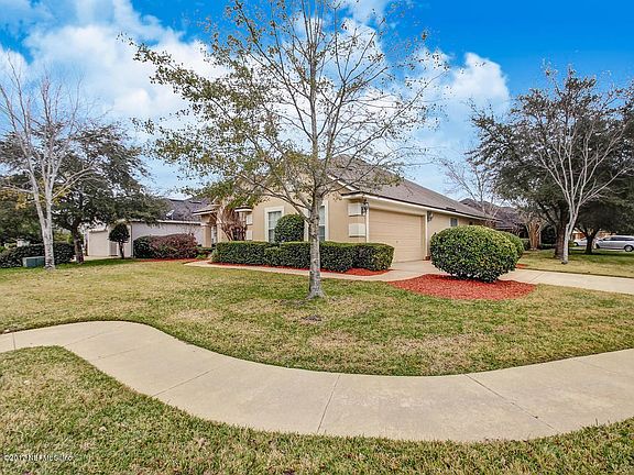 751 Wakemont Dr Orange Park FL-MLS_Size-