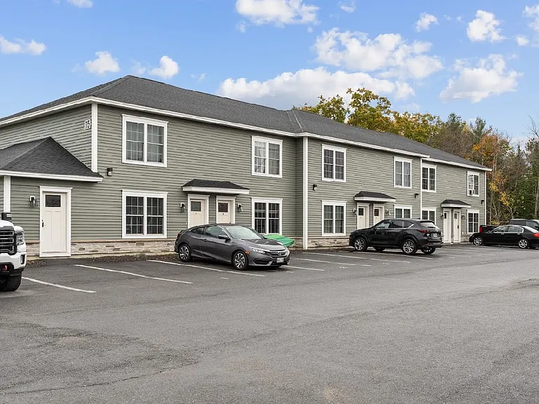 50 Pembroke Dr #65B — Photo 12
