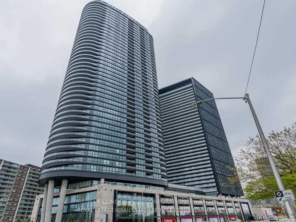 585 Bloor St E, Toronto, ON