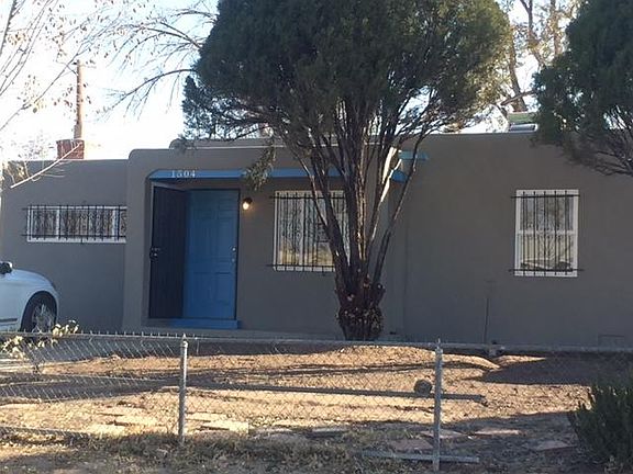 2nd image of 1504 Wilmoore Dr SE
