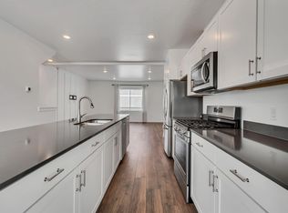 1137 E Hatch Row, Saratoga Springs, UT 84045