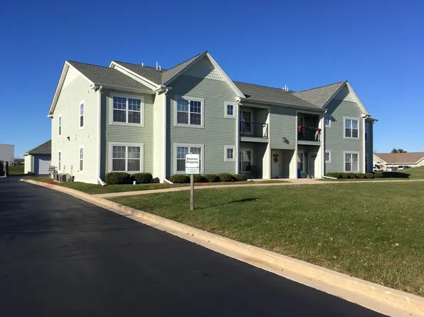 Charleston Apartments, 4616 52nd Ave Unit B, Kenosha, WI 53144