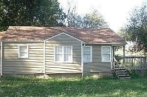 4th image of 3642 Cleveland Ave