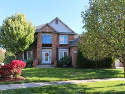 55514 Needle Point Ct, Shelby Township, MI, 48316