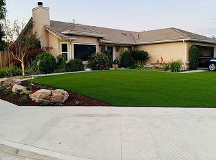 2564 Sarah St, Selma, CA 93662